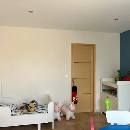 Hébergement de vacances D'exception Avec Piscine Privee - La Crau - 8 Pers. - Fr-1-826-19 Hyères